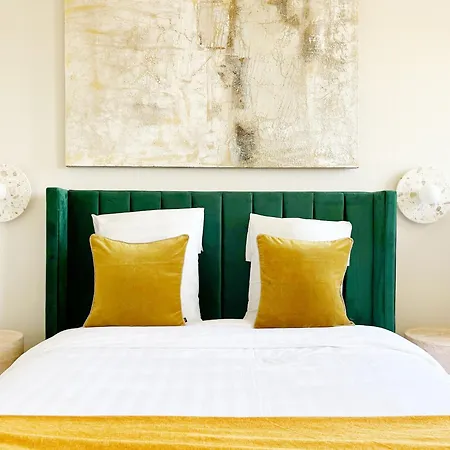 Astrid - Check In H24 - Proche Gare Perrache Lyon