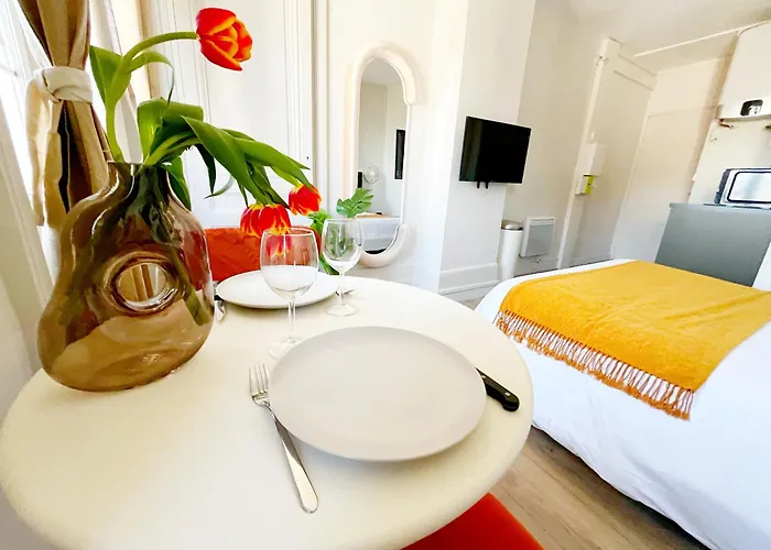 Astrid - Check In H24 - Proche Gare Perrache *